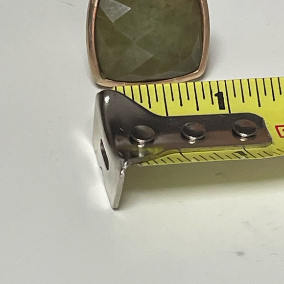 Faceted Olive Green Stone & Gold Tone Statement Ring Size 6 - Picture 5 of 5
